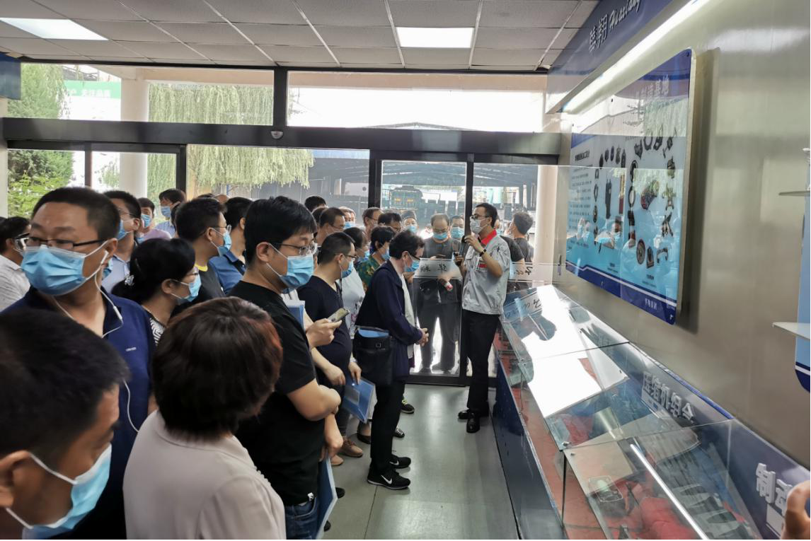 全市复造推广抖圈人生就是博“双创”经验推动会召开